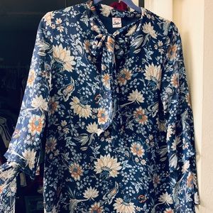 Dark blue floral mini dress, tie at the top
